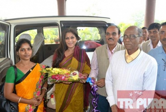 Civic Poll : Rupa Ganguly arrives at Tripura to strengthen the party campaign, State BJP President talks to TIWN